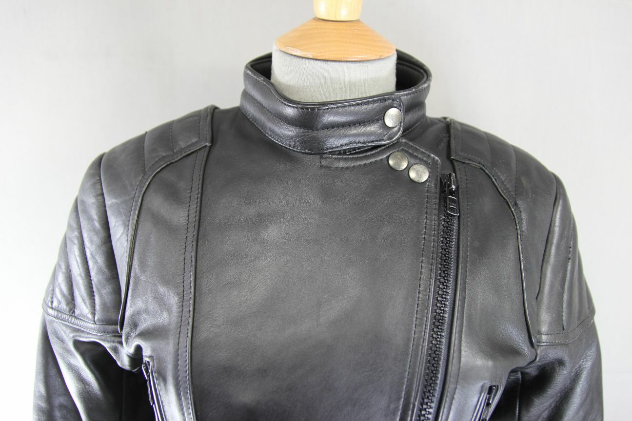 CLASSIC SPORTEX A5 BLACK LEATHER BIKER JACKET: SIZE 12