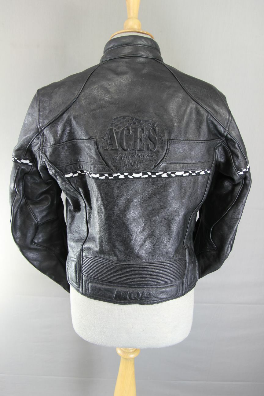 SUPERB MQP 'ACES OF THE TRACK' BLACK LEATHER BIKER JACKET 36 INCH/SIZE 12