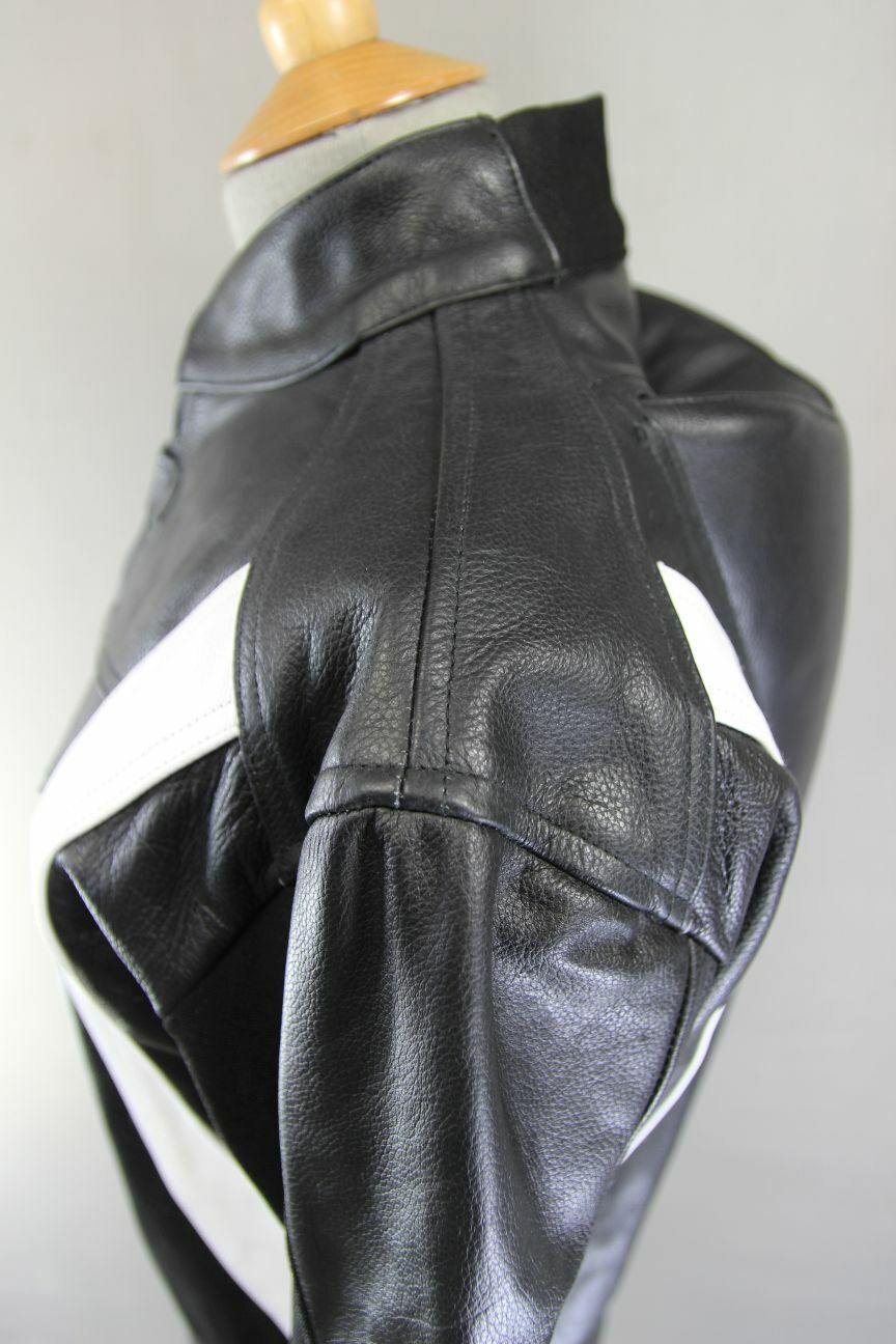 BLACK & WHITE LEATHER BIKER JACKET WITH REMOVABLE CE ARMOUR & RACE HUMP 38 INCH
