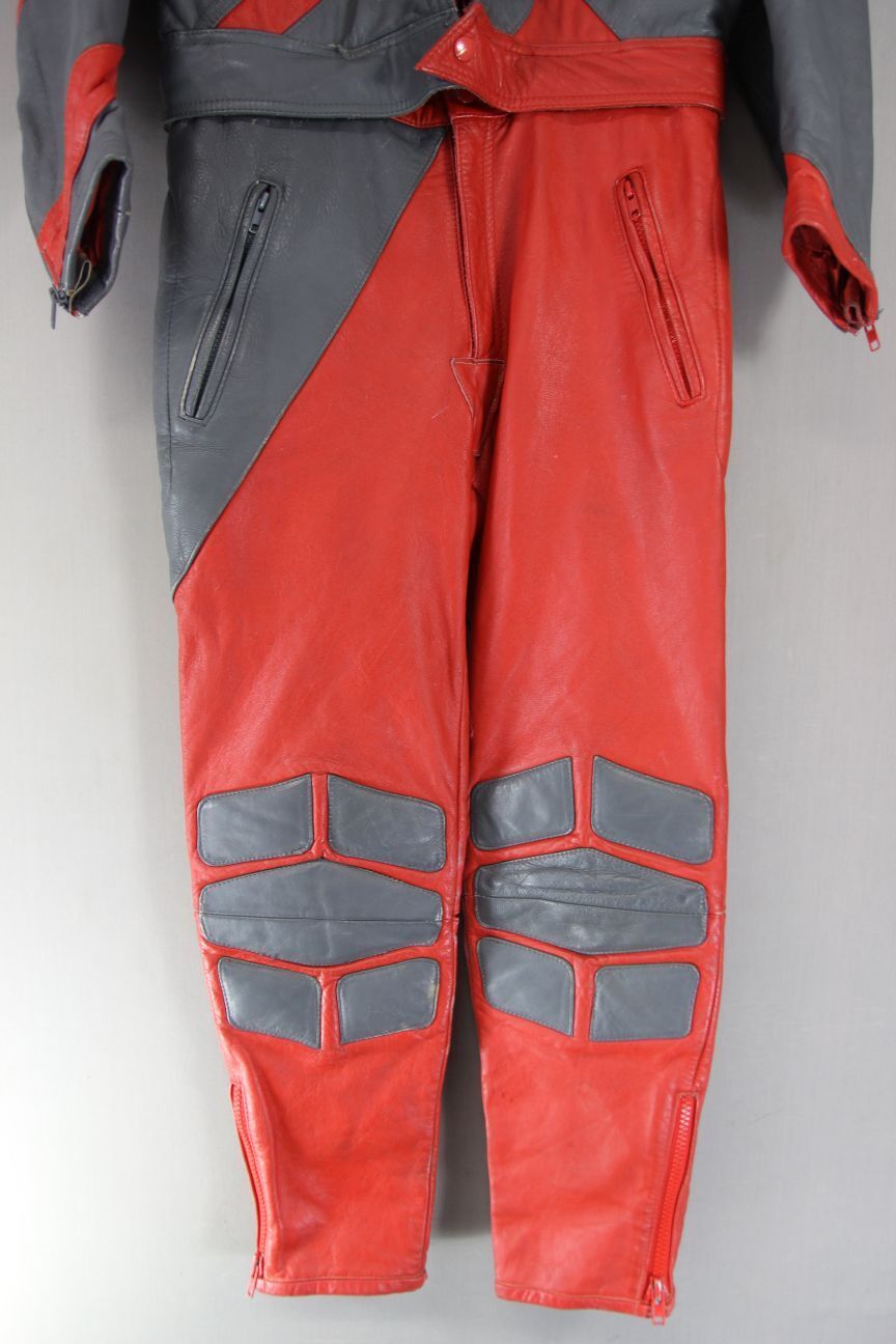 VINTAGE CBR 2 PIECE RED & GREY LEATHER CLASSIC BIKER SUIT 38 INCH/MEDIUM