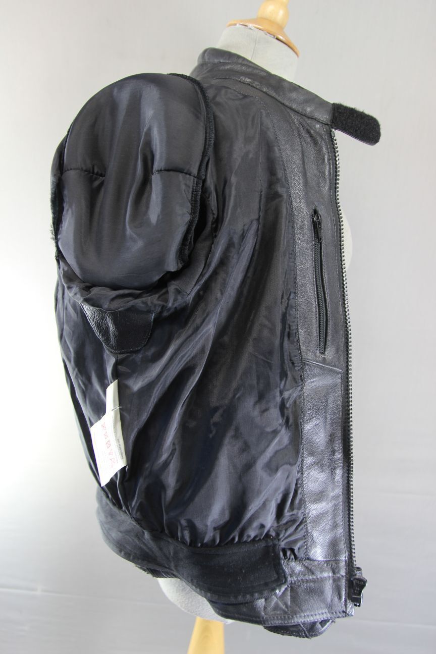 FRANK THOMAS BLACK LEATHER BIKER JACKET WITH ARMASPORT PLUS CE ARMOUR 38-40 INCH