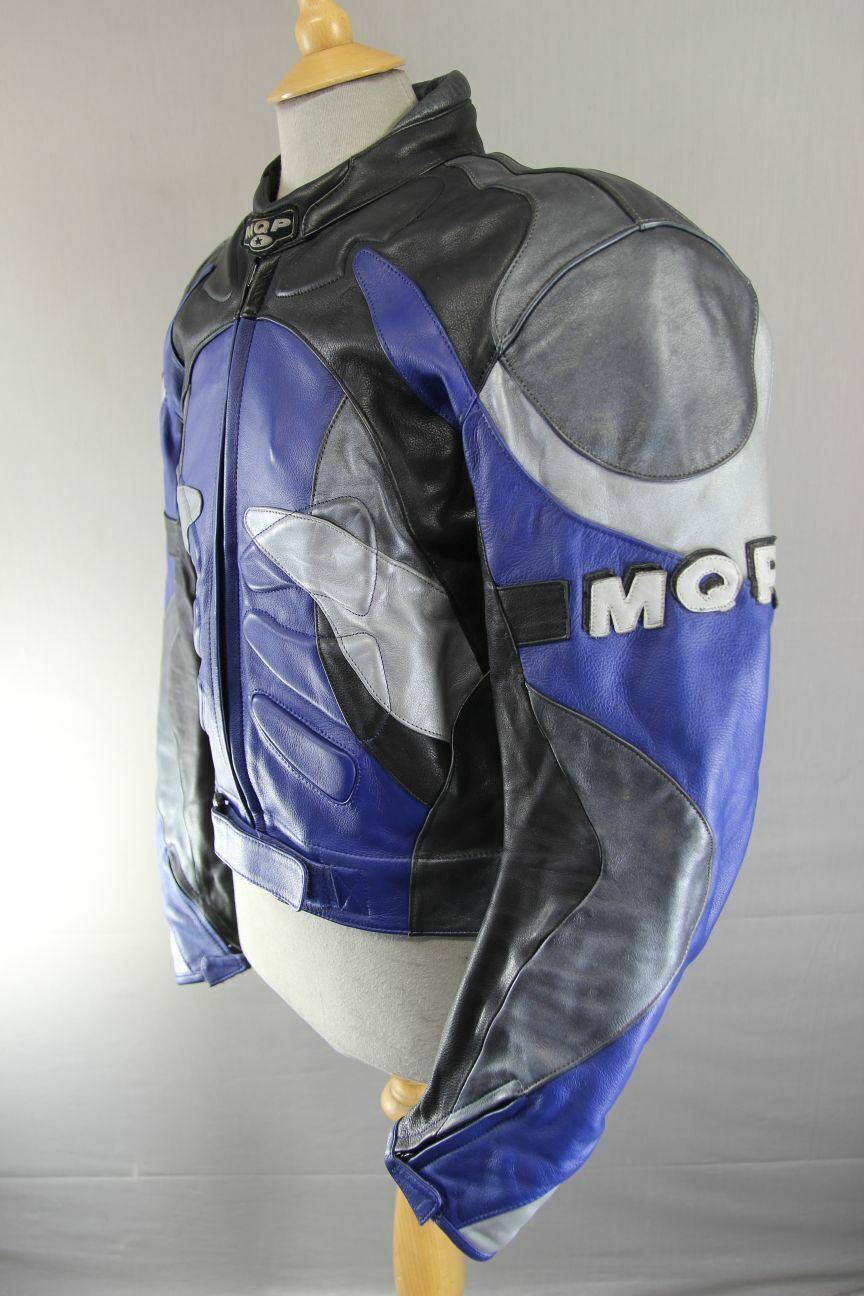 MQP 'ACES OF THE TRACK' BLUE, BLACK & SILVER LEATHER BIKER JACKET+CE ARMOUR 44IN