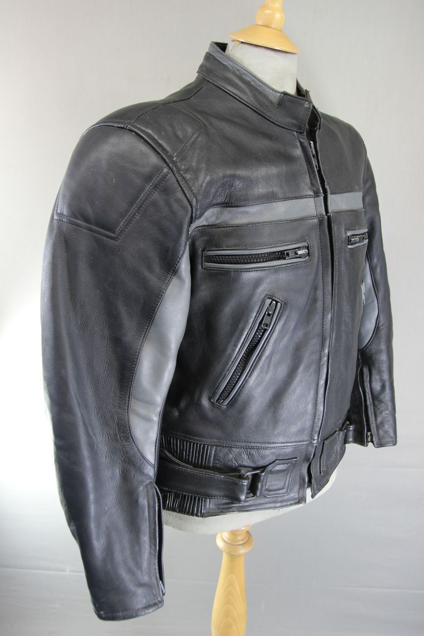SPORTEX STRIKE BLACK & GREY LEATHER BIKER JACKET WITH REMOVABLE PROTECTORS 40 IN