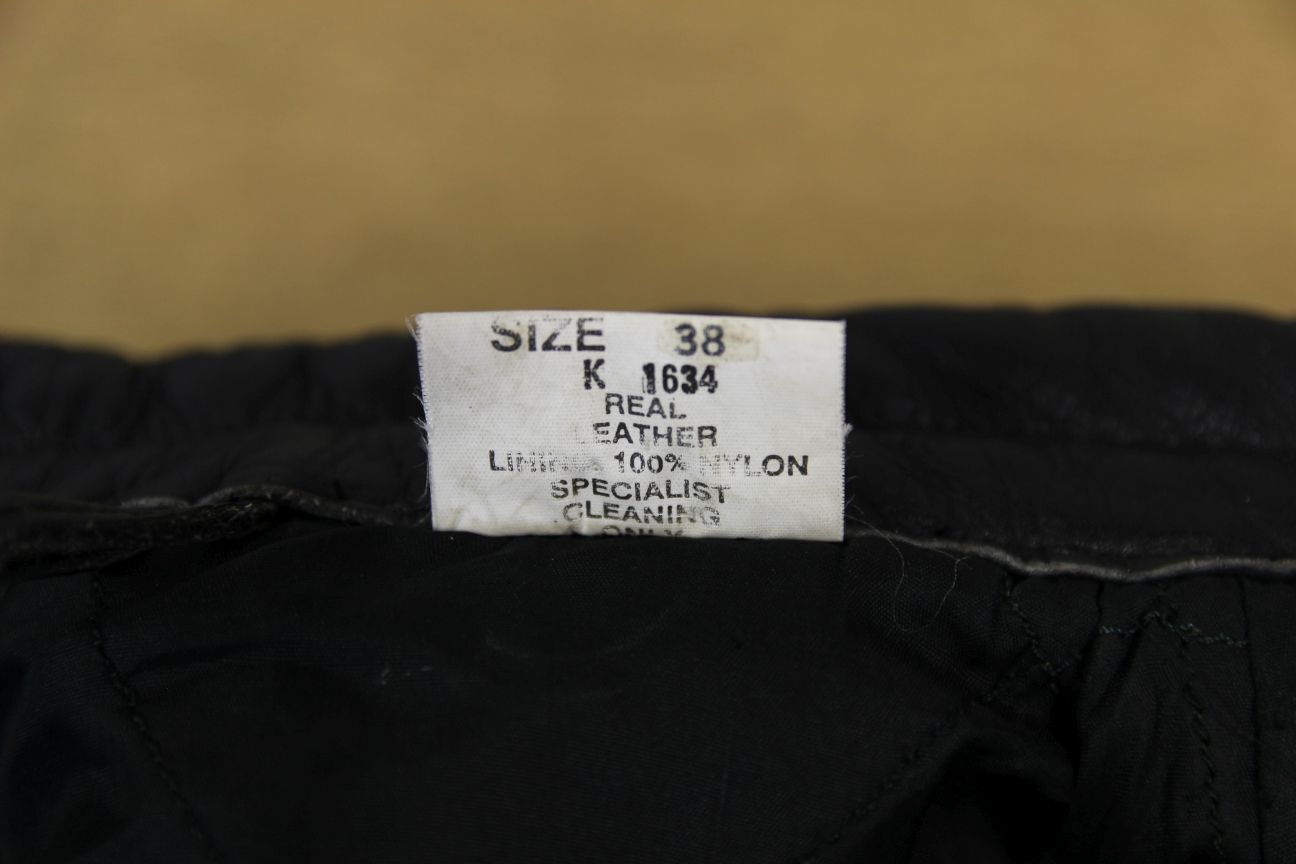 CLASSIC WADDINGTON BLACK LEATHER BIKER JACKET 38 INCH CHEST