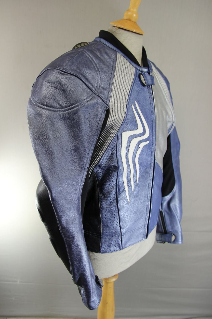 HEIN GERICKE PRO SPORTS BLUE, SILVER & BLACK LEATHER BIKER JACKET+CE ARMOUR 40IN