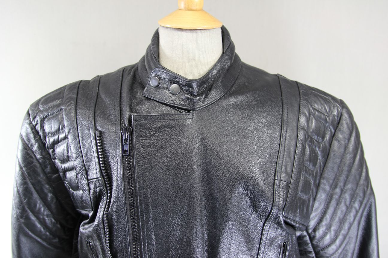 ATTRACTION BLACK LEATHER BIKER JACKET WITH REMOVABLE THERMAL LINING 42-44 INCH