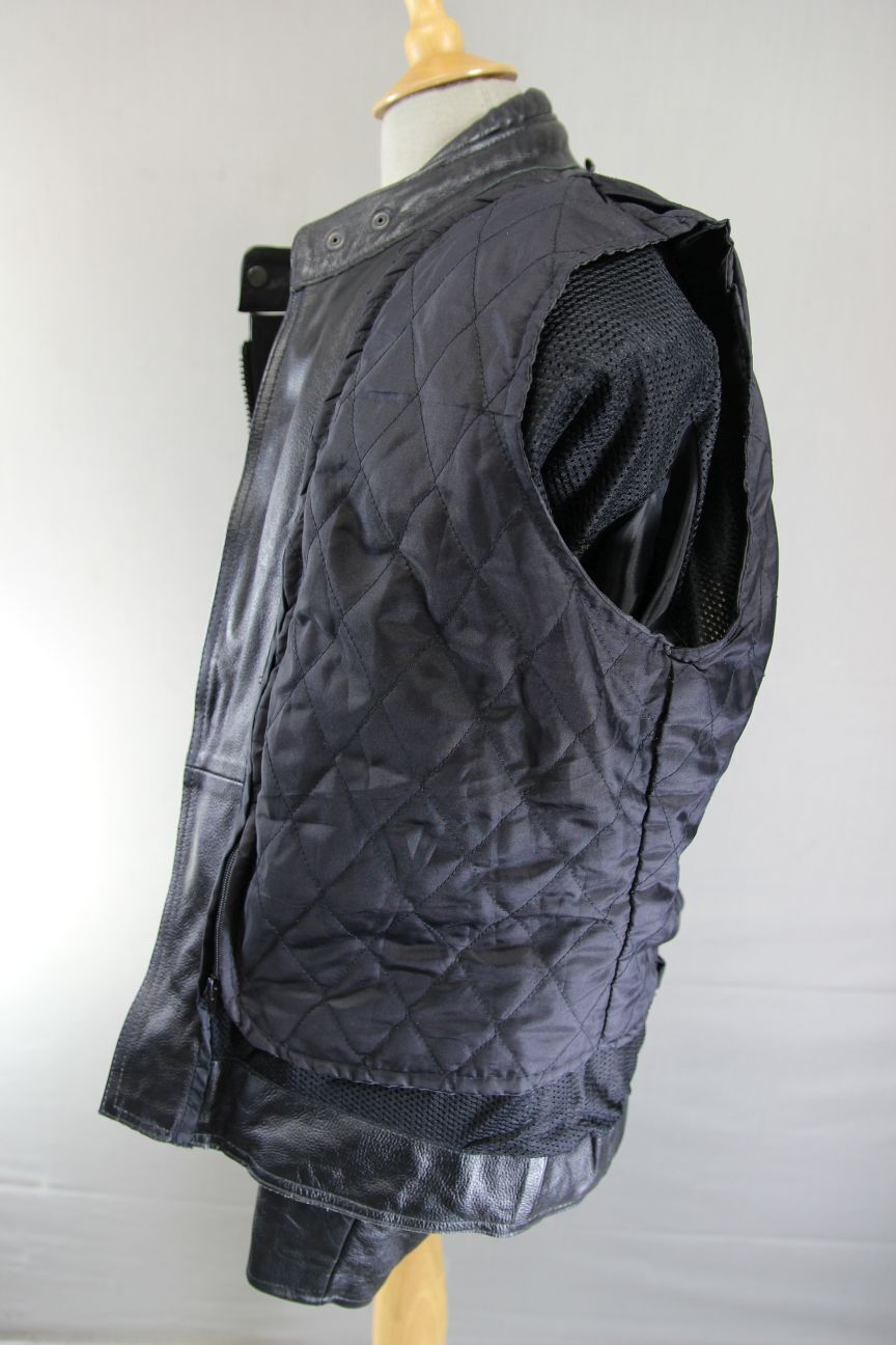 ATTRACTION BLACK LEATHER BIKER JACKET WITH REMOVABLE THERMAL LINING 42-44 INCH