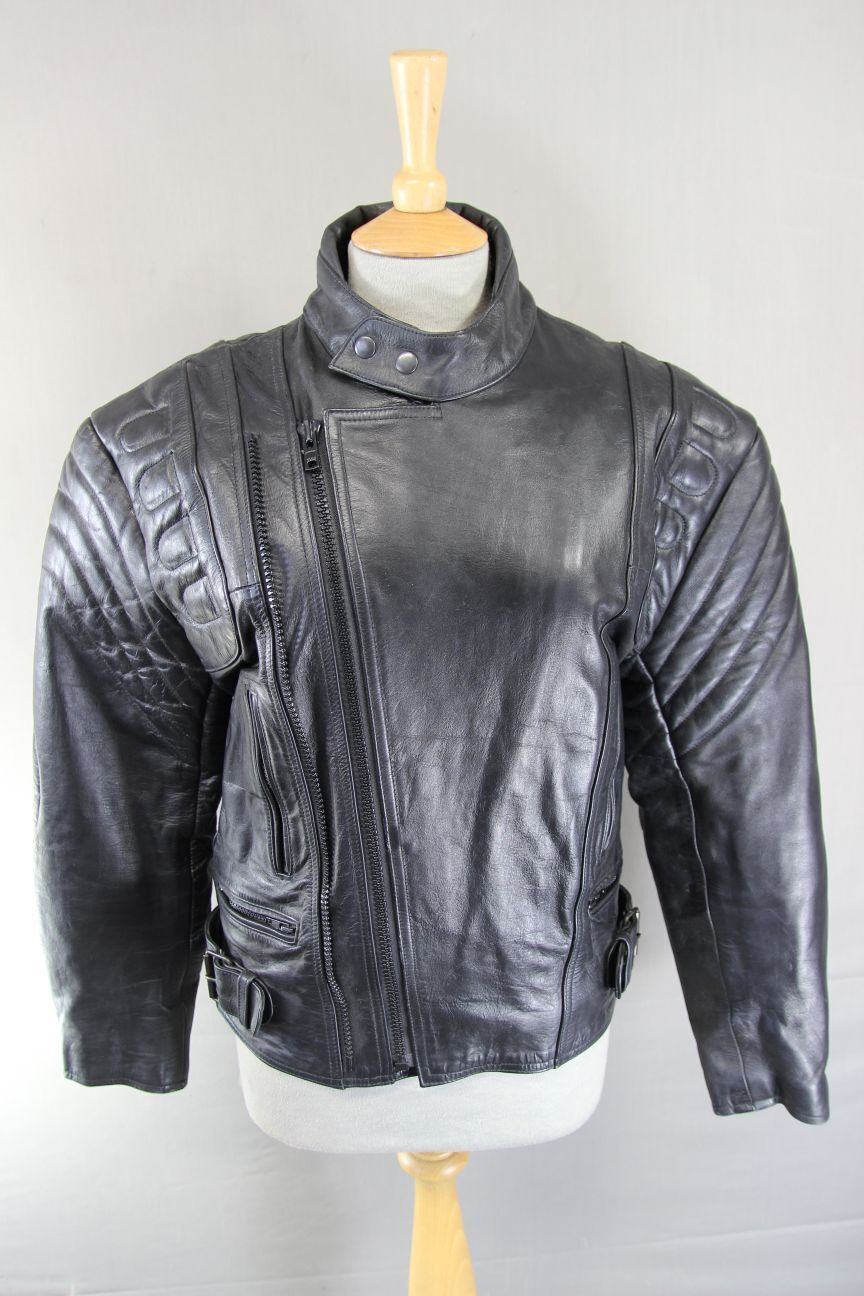 BLACK LEATHER BIKER JACKET WITH ELBOW PROTECTORS & THERMAL LINING 36 INCH