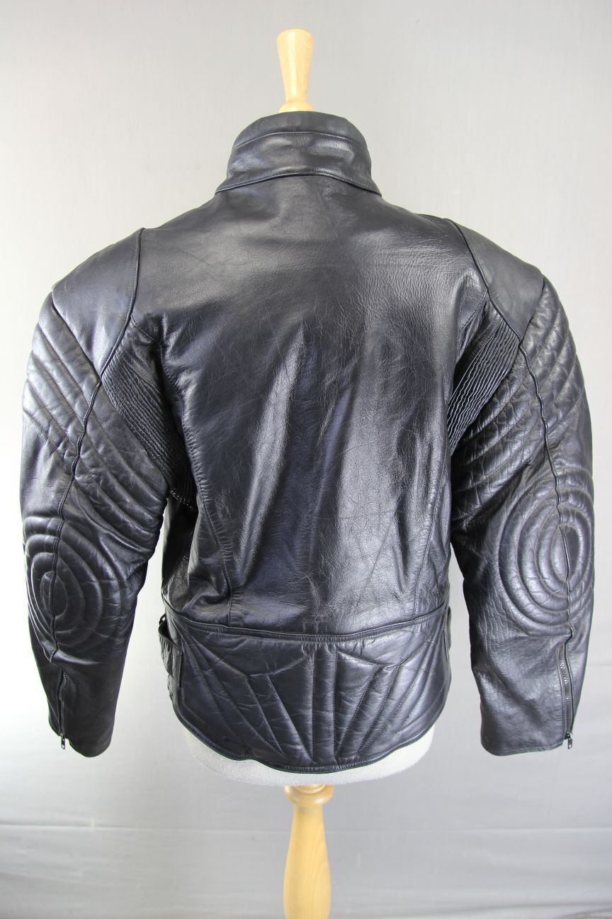 BLACK LEATHER BIKER JACKET WITH ELBOW PROTECTORS & THERMAL LINING 36 INCH