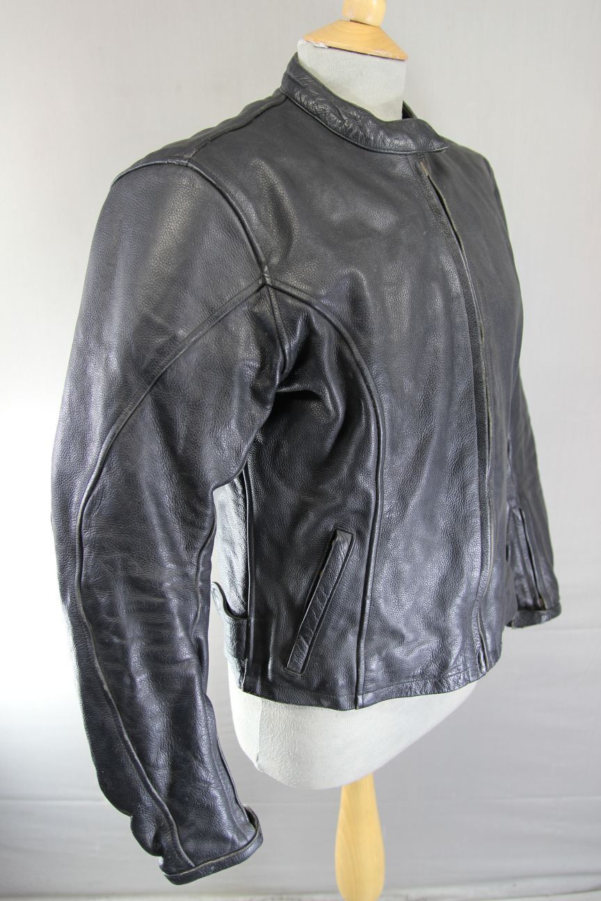 EXERO BLACK LEATHER BIKER JACKET WITH CE ARMOUR & THERMAL LINING: SIZE 16