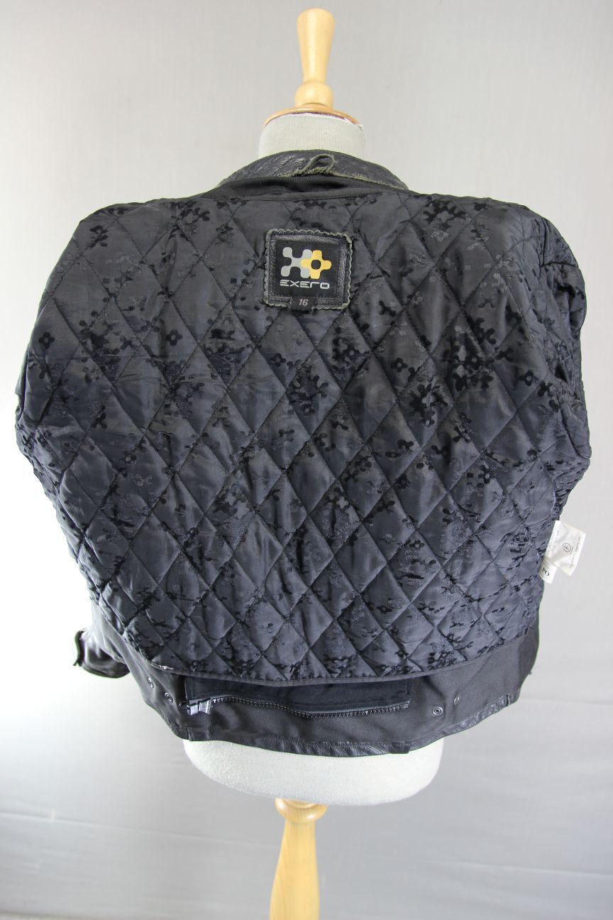 EXERO BLACK LEATHER BIKER JACKET WITH CE ARMOUR & THERMAL LINING: SIZE 16