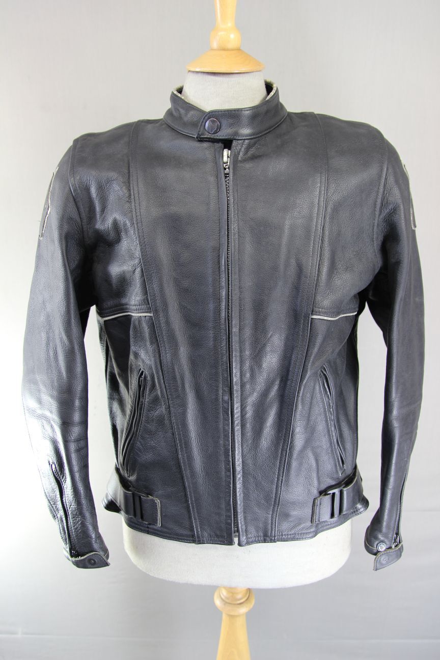 WOLF RACING CONSTRUCTION BLACK LEATHER BIKER JACKET WITH CE ARMOUR: SIZE 16
