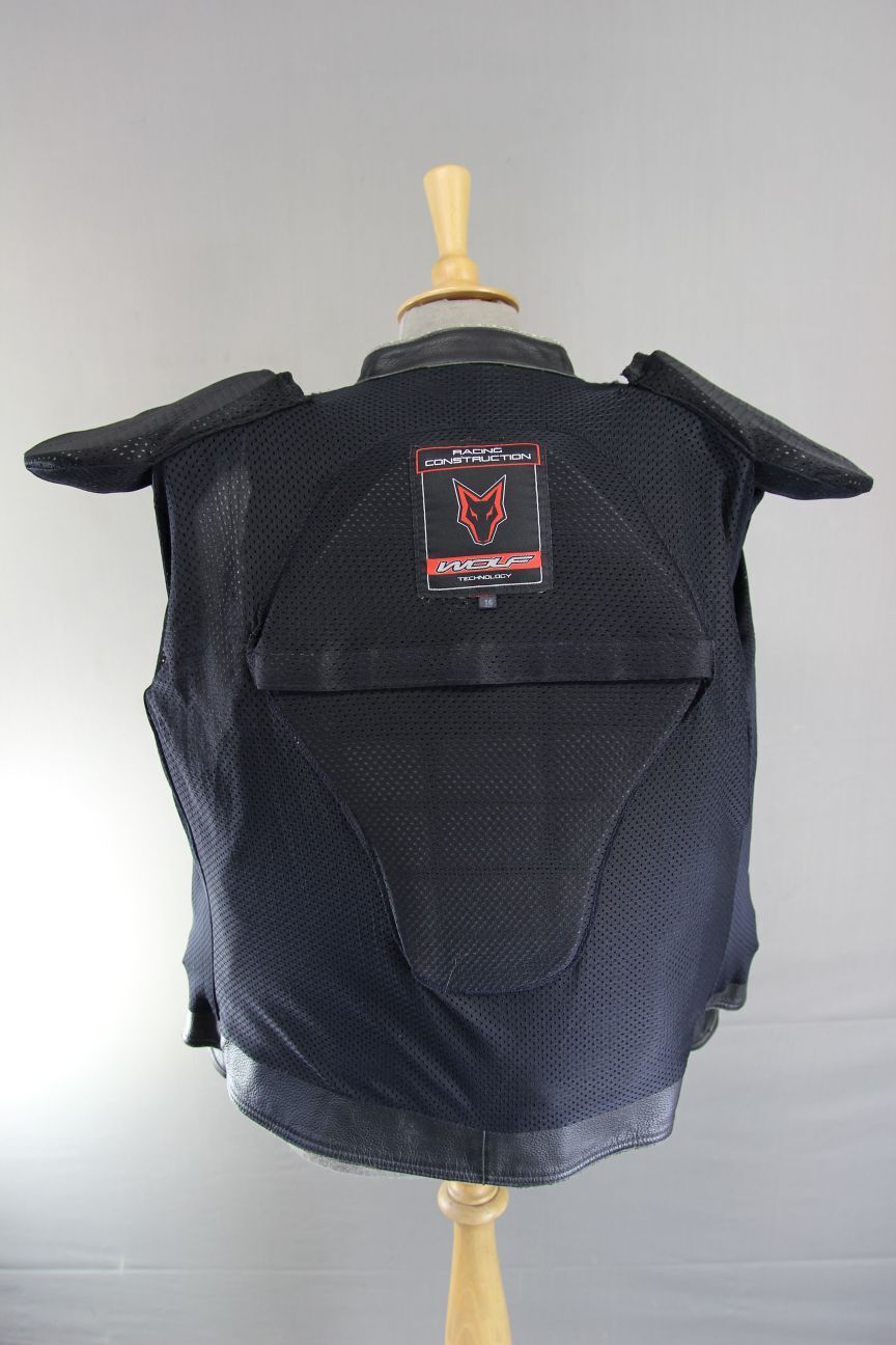 WOLF RACING CONSTRUCTION BLACK LEATHER BIKER JACKET WITH CE ARMOUR: SIZE 16