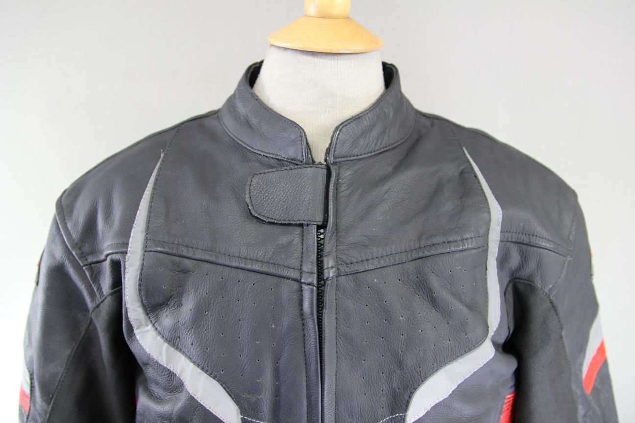 TEXPEED BLACK & RED LEATHER BIKER JACKET WITH CE ARMOUR & THERMAL LINING 40"/MED