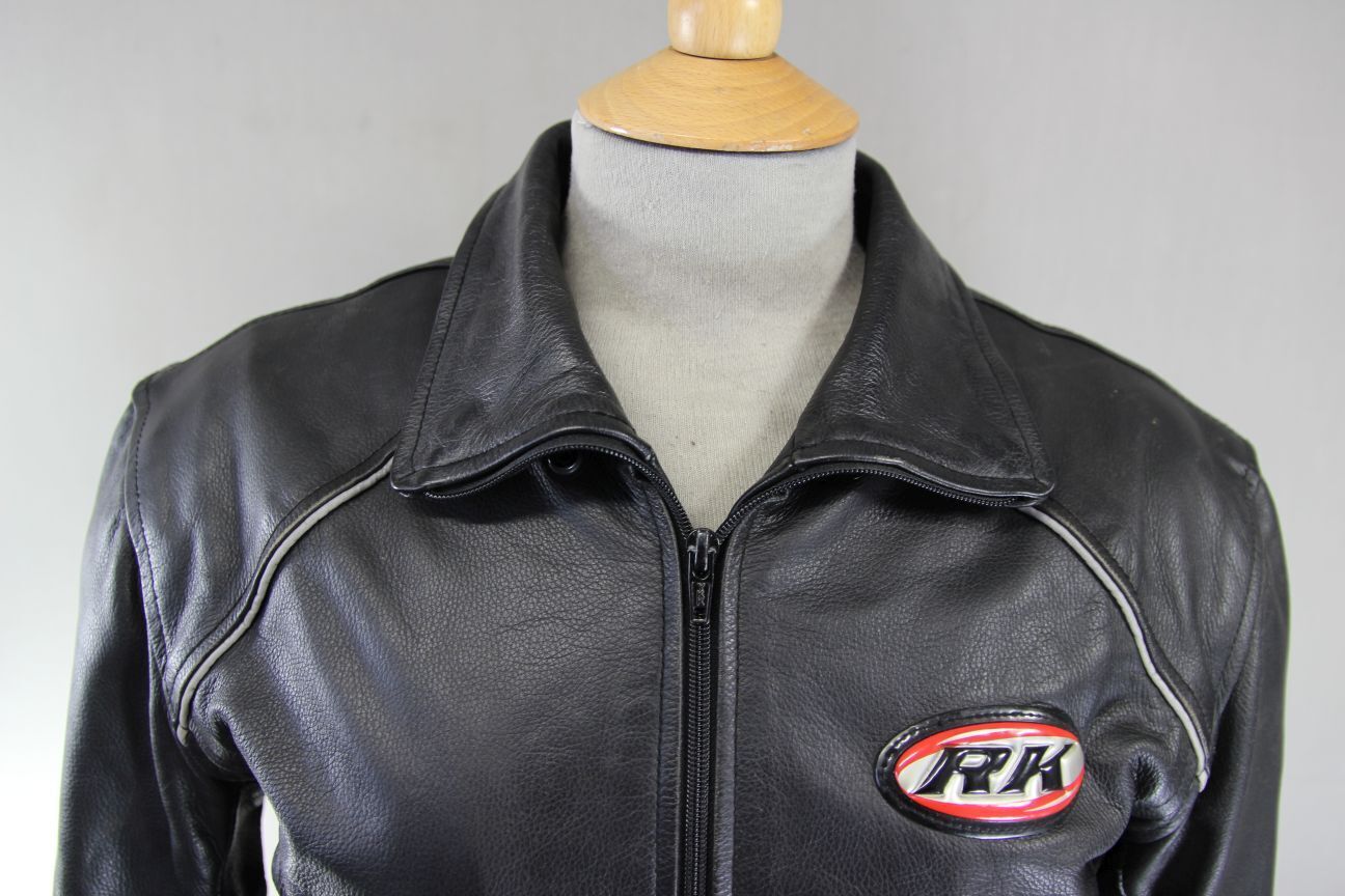RK BLACK LEATHER BIKER JACKET WITH REMOVABLE CE ARMOUR & THERMAL LINING: SIZE 12