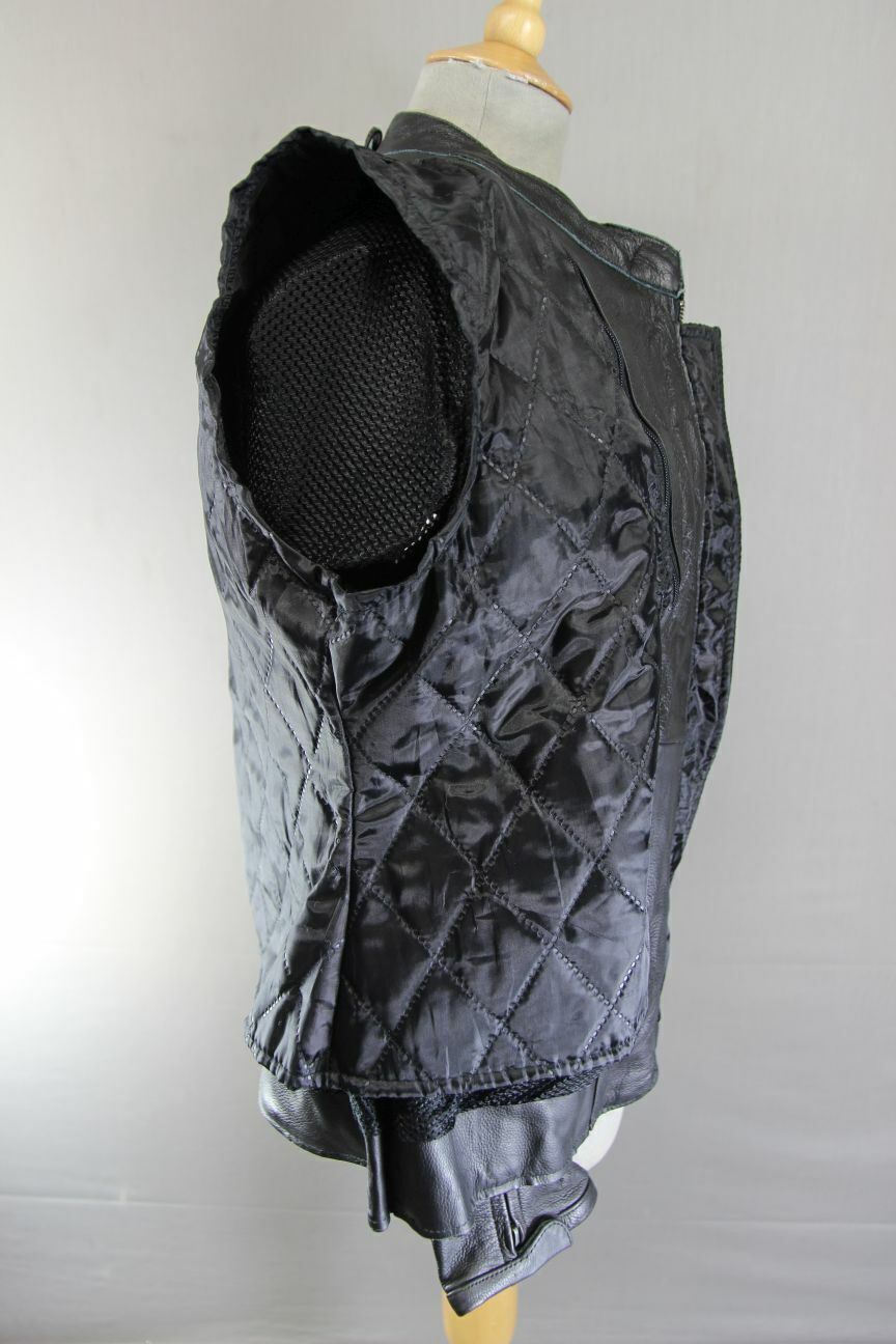 BIKER'S GEAR BLACK LEATHER JACKET WITH CE ARMOUR & THERMAL LINING: SIZE 16