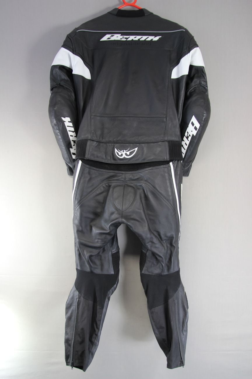BERIK 2 PIECE BLACK & WHITE LEATHER BIKER SUIT + CE ARMOUR & KNEE SLIDERS 40 IN