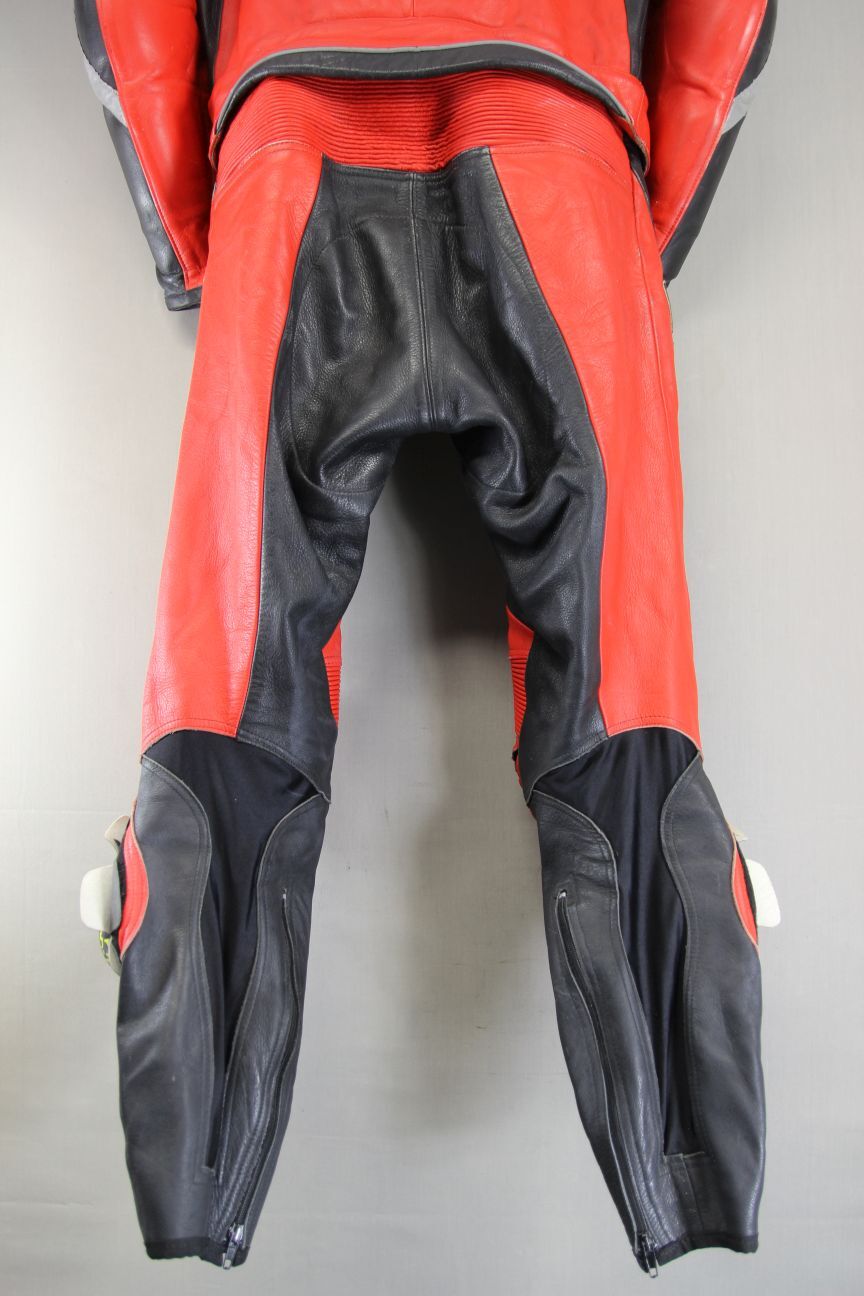 SPYKE ITALIAN MADE 2 PIECE LEATHER BIKER SUIT + CE ARMOUR & KNEE SLIDERS 40 INCH