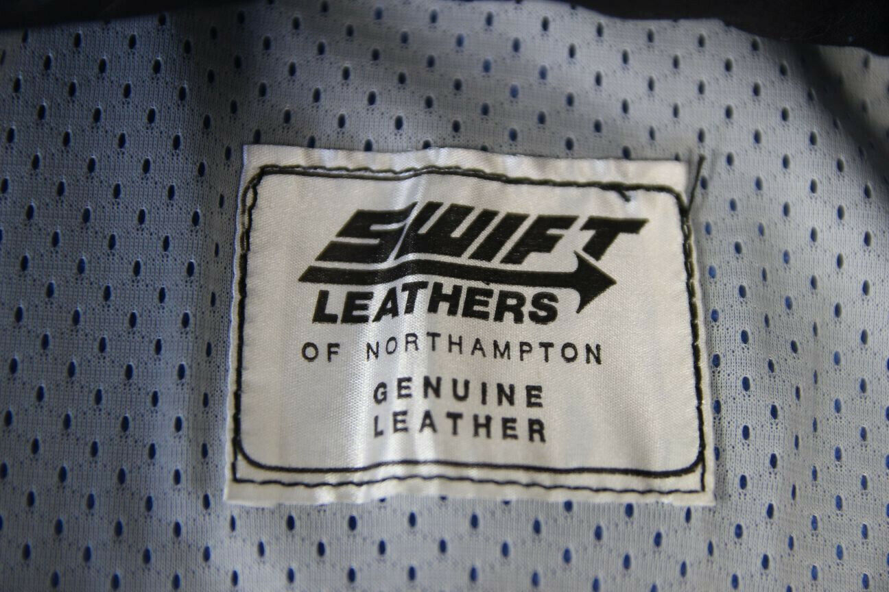 VINTAGE BLUE SWIFT LEATHERS OF NORTHAMPTON 2 PIECE BIKER SUIT CHEST 40/WAIST 32"