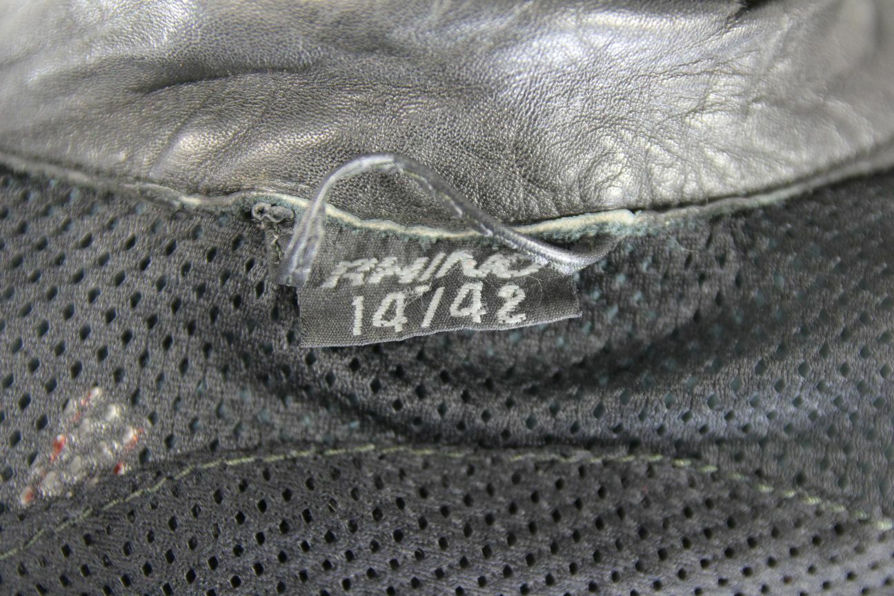 RHINO BRITISH DESIGNED & STYLED BLACK COWHIDE LEATHER BIKER JACKET: SIZE 14