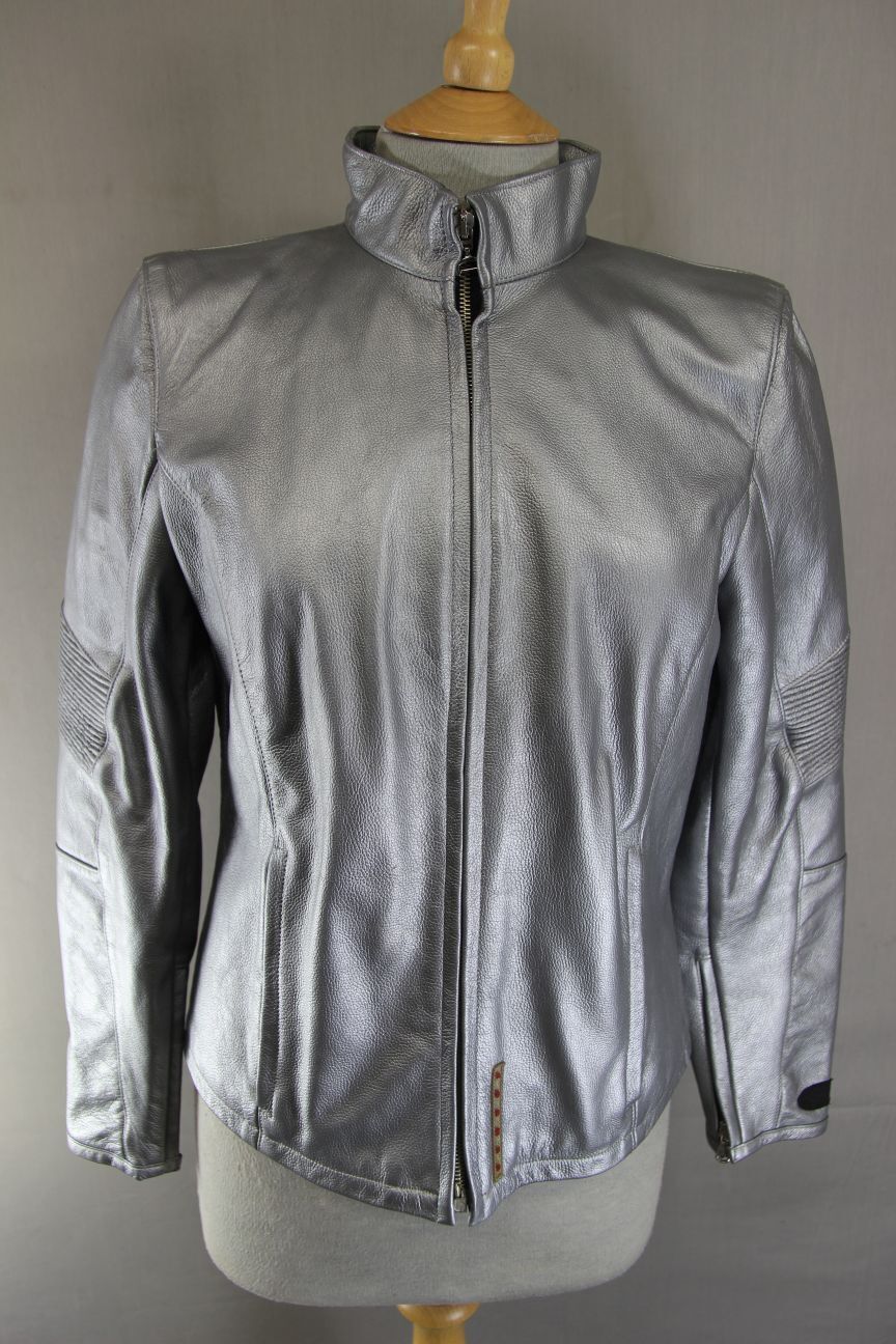 SUPERB CORNER SILVER LEATHER BIKER JACKET 34 INCH