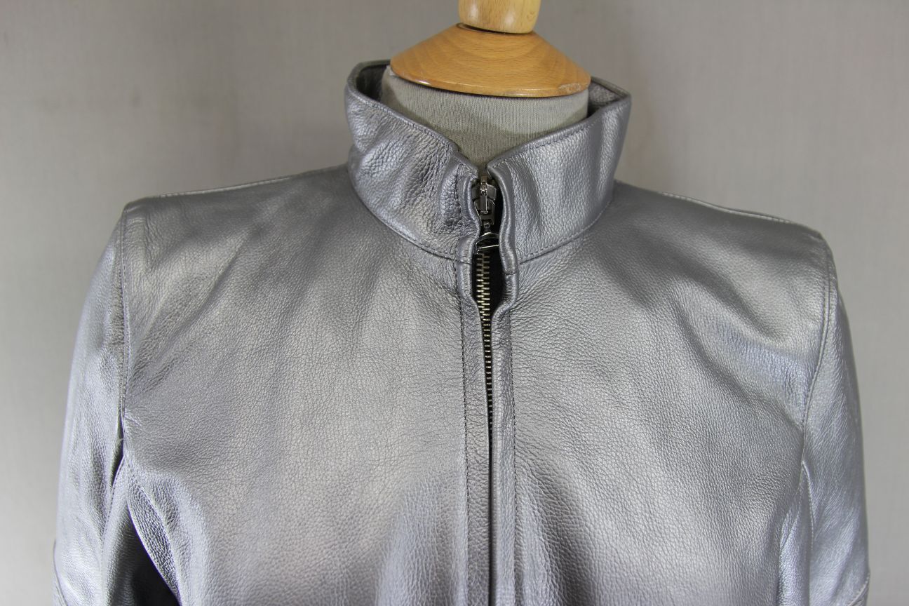 SUPERB CORNER SILVER LEATHER BIKER JACKET 34 INCH