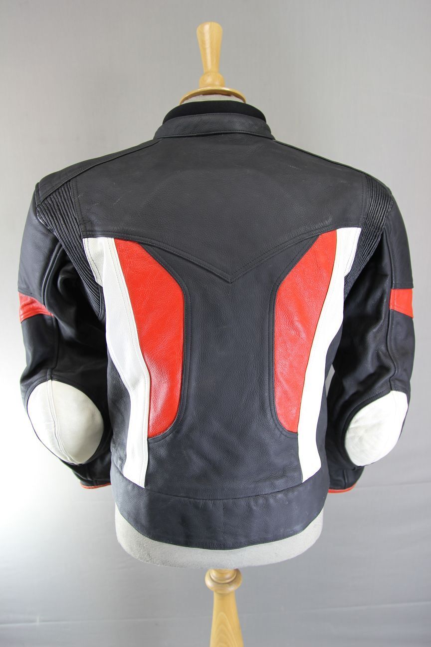 PLAYWELL BLACK, RED & WHITE LEATHER BIKER JACKET WITH REMOVABLE CE ARMOUR 40 IN