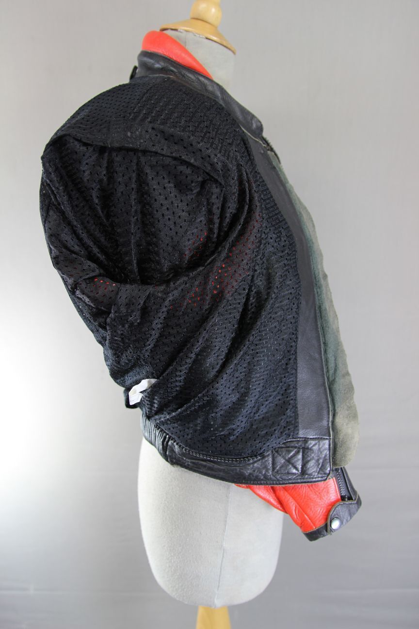 CLASSIC J&S BLACK, RED & SILVER LEATHER REFLECTIVE BIKER JACKET: SIZE 12