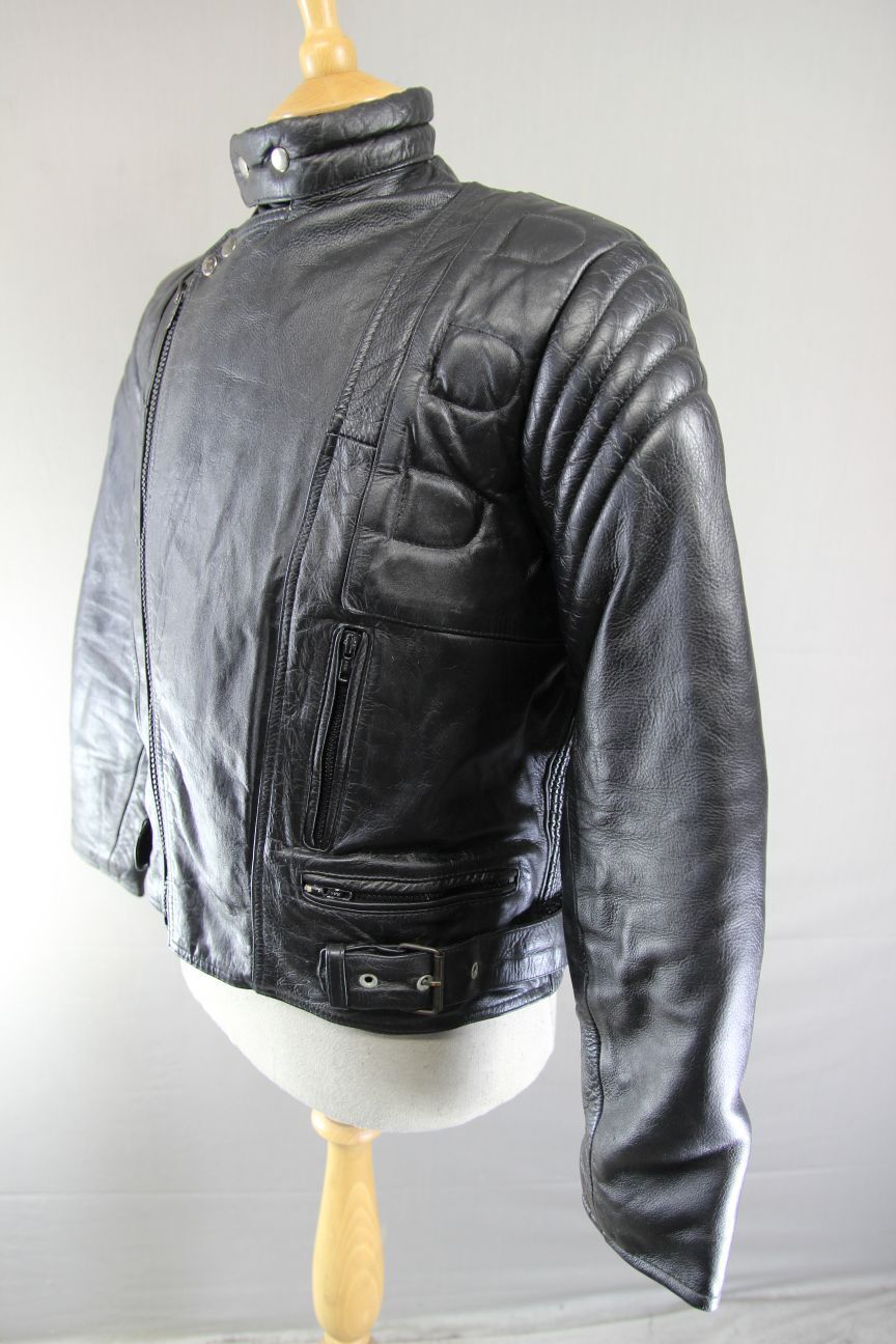 CLASSIC AKASO INTERNATIONAL BLACK LEATHER BIKER JACKET 40 INCH
