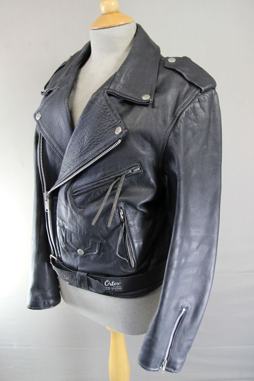 VNTG 70s ORTOV OF LONDON BRITISH MADE PUNK ROCK BLACK LEATHER BIKER JACKET 36 IN