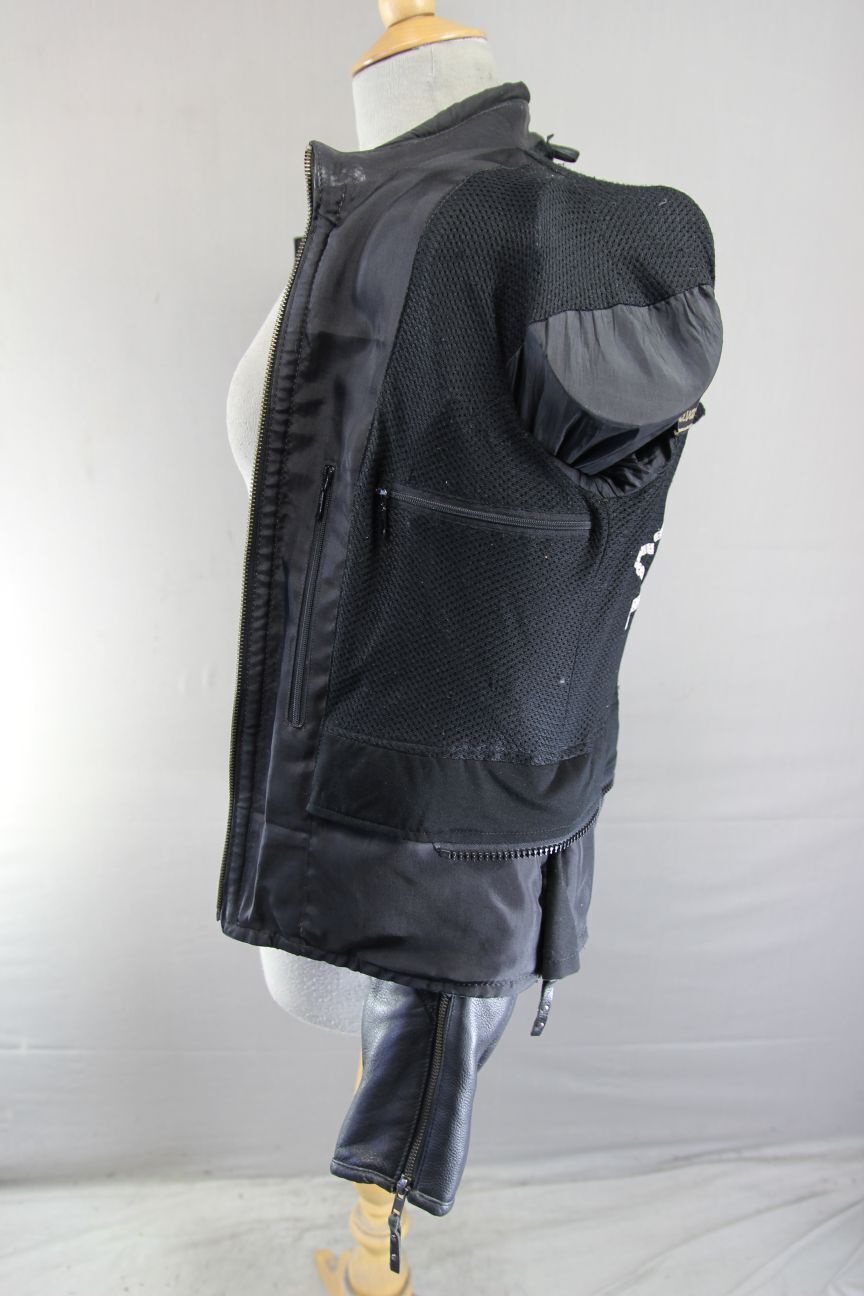 HALVARSSONS LADIES BLACK LEATHER BIKER JACKET WITH CE ARMOUR SIZE 10-12/MEDIUM