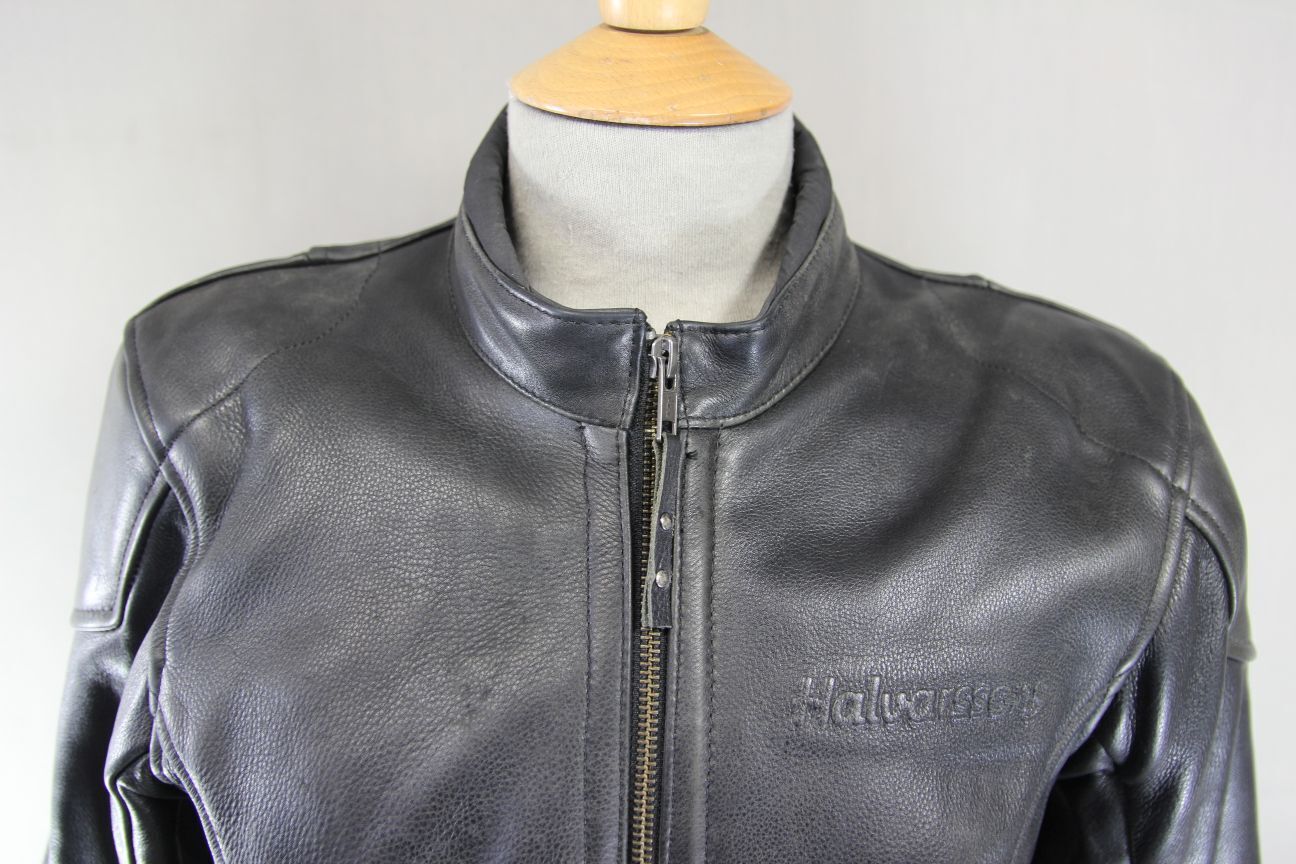 HALVARSSONS LADIES BLACK LEATHER BIKER JACKET WITH CE ARMOUR SIZE 10-12/MEDIUM
