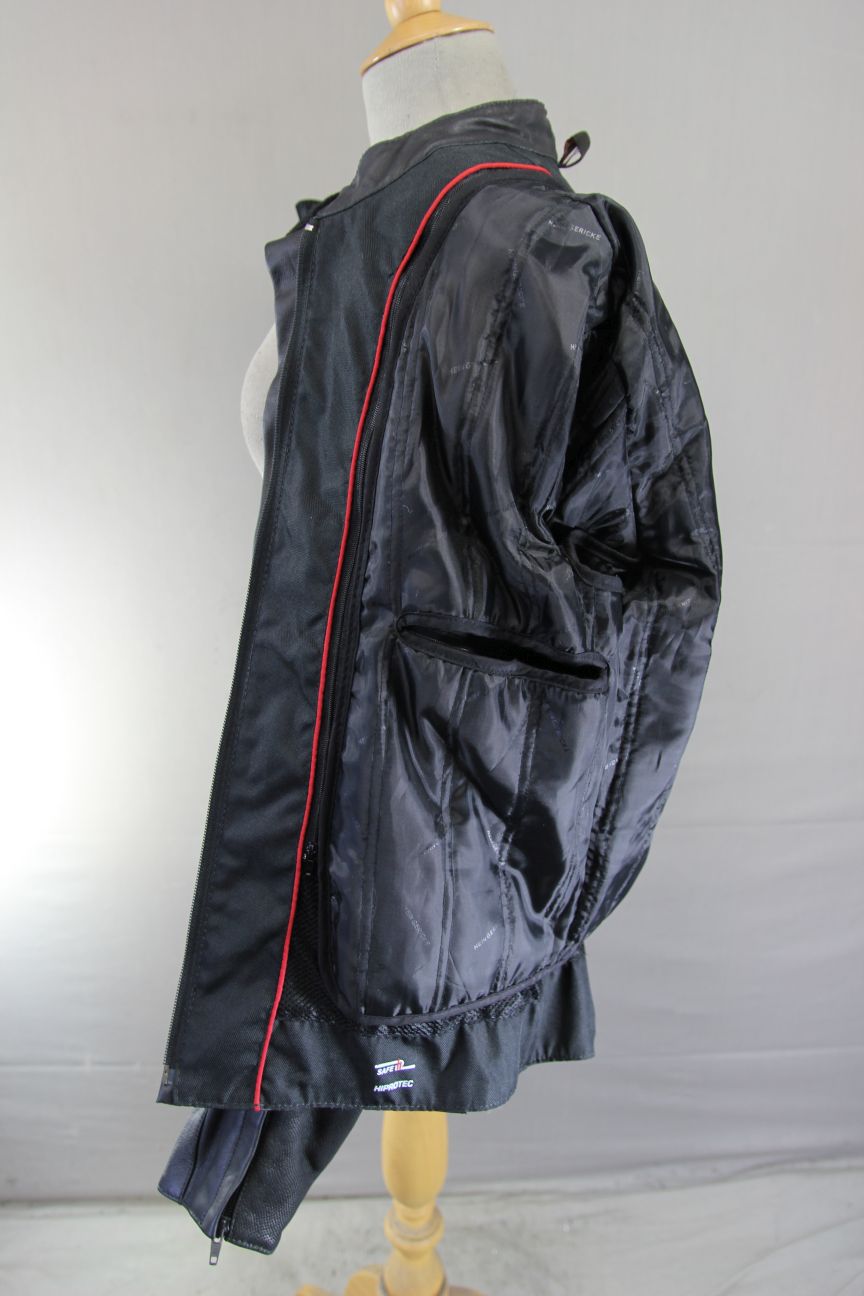 HEIN GERICKE BLACK LEATHER BIKER JACKET WITH CE ARMOUR & THERMAL LINING: SIZE 16