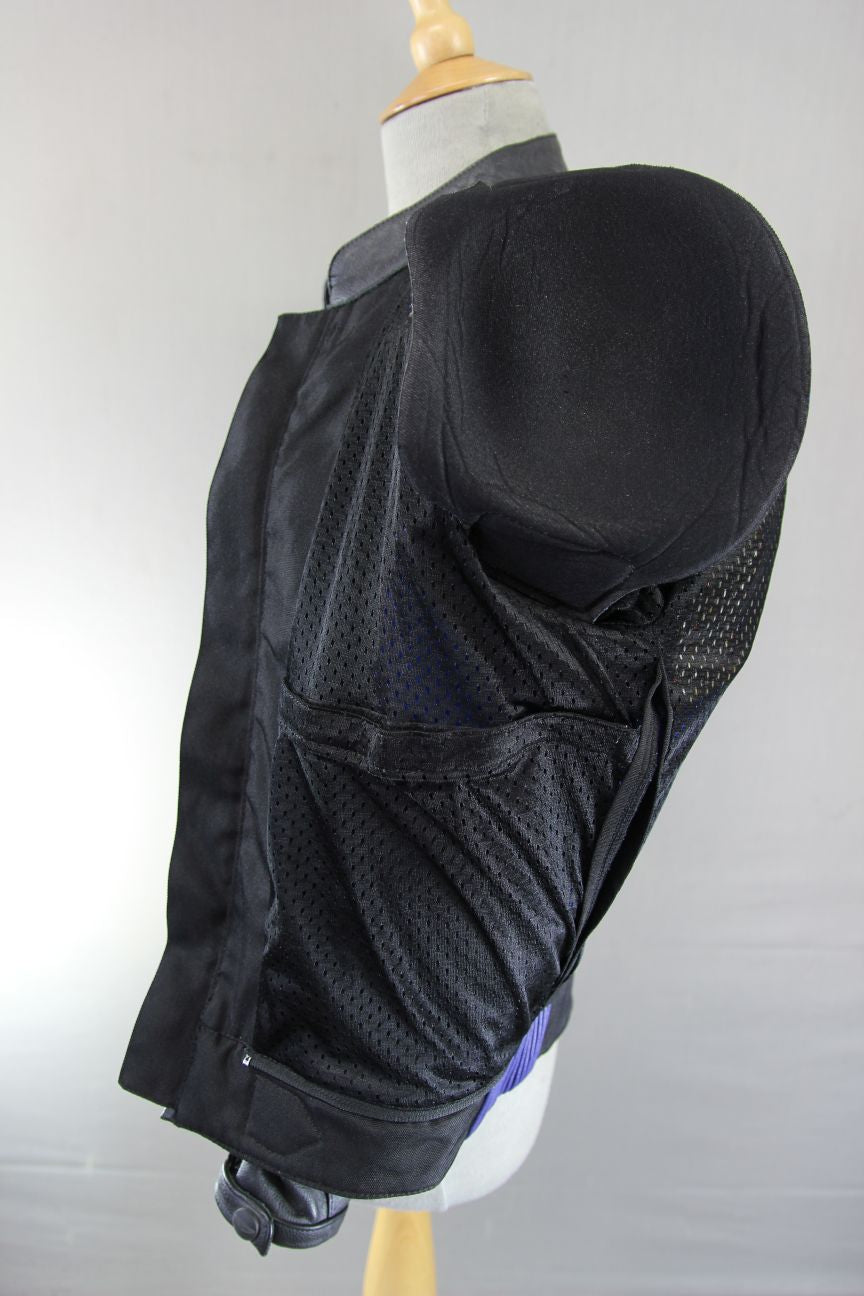 BLACK, BLUE & WHITE PREXPORT LEATHER BIKER JACKET WITH REMOVABLE CE ARMOUR 38 IN