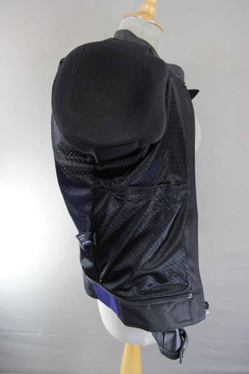 BLACK, BLUE & WHITE PREXPORT LEATHER BIKER JACKET WITH REMOVABLE CE ARMOUR 38 IN