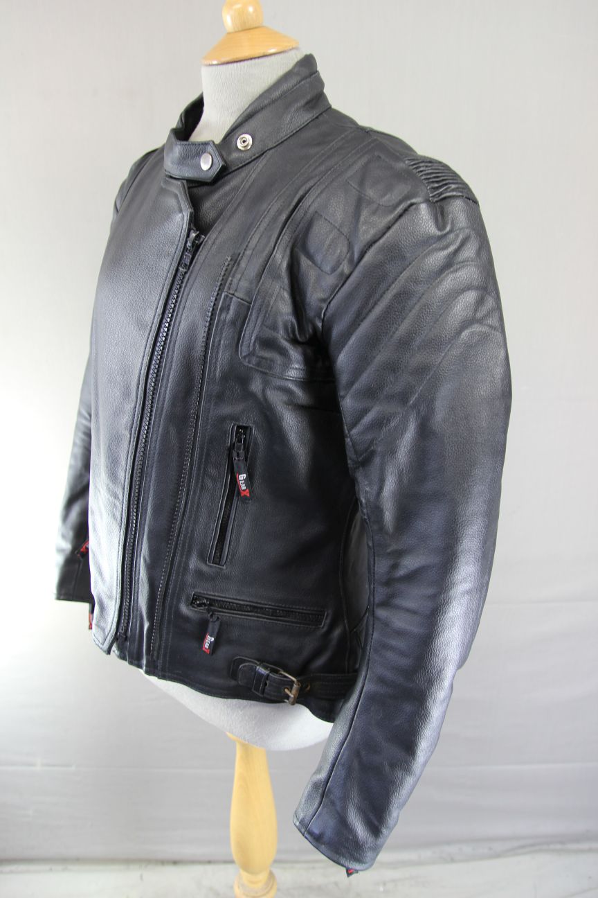 GEAR X BLACK LEATHER BIKER JACKET WITH SHOULDER & ELBOW CE ARMOUR 36-38 IN/SMALL