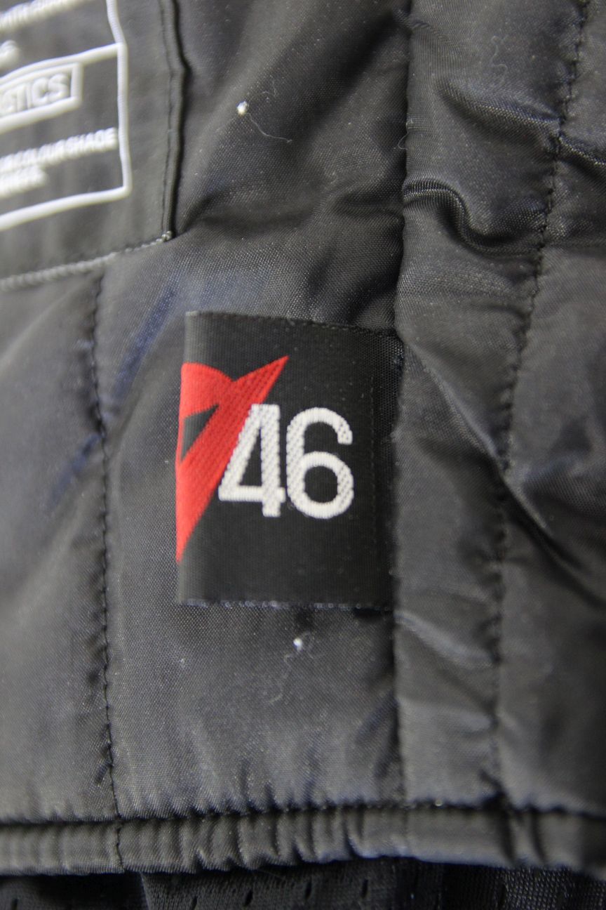 DAINESE BLACK & SILVER LEATHER BIKER JACKET WITH CE ARMOUR & THERMAL LINING 36IN