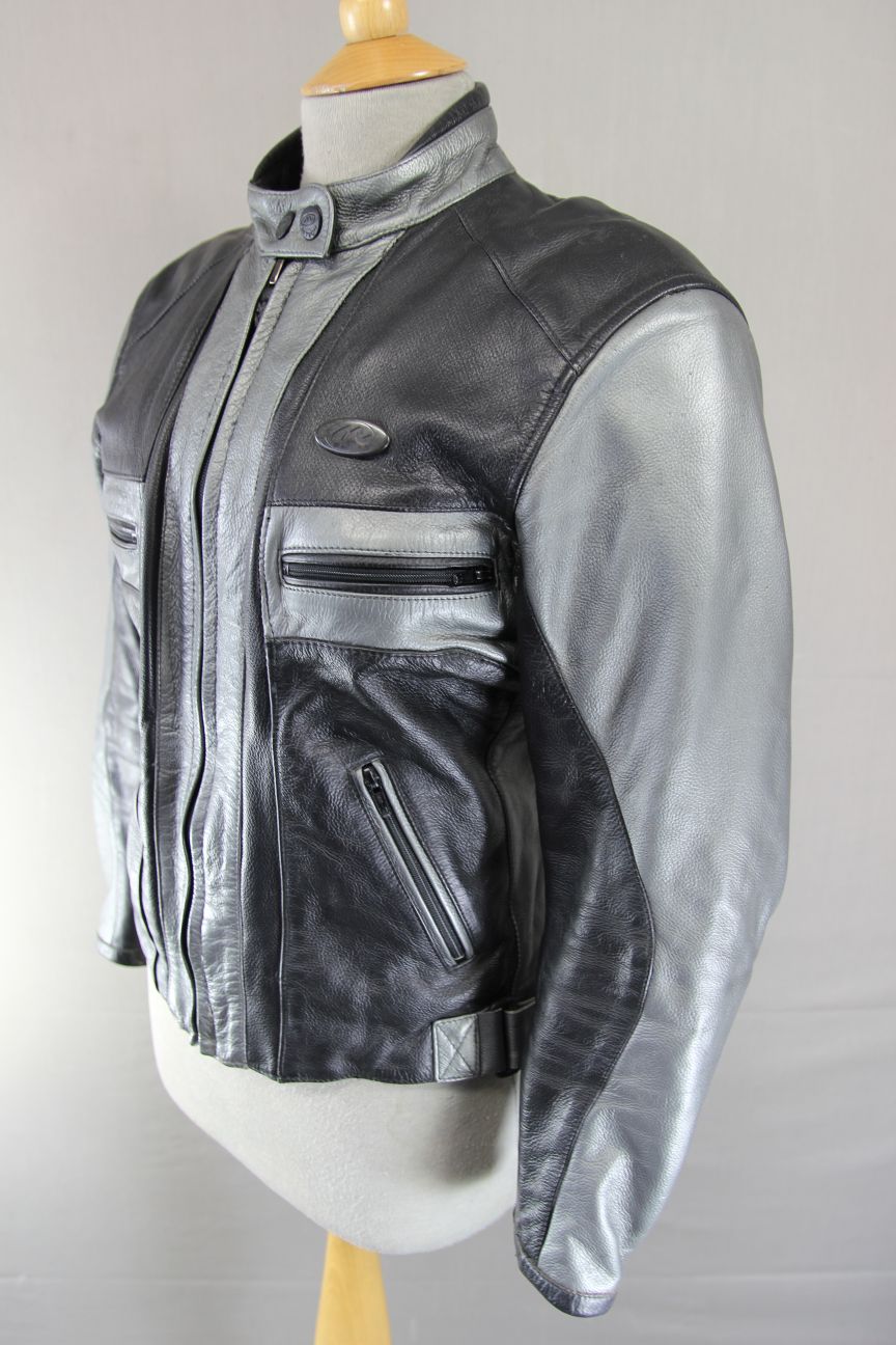 MTECH BLACK & SILVER LEATHER BIKER JACKET WITH BACK & SHOULDER CE ARMOUR 36 IN