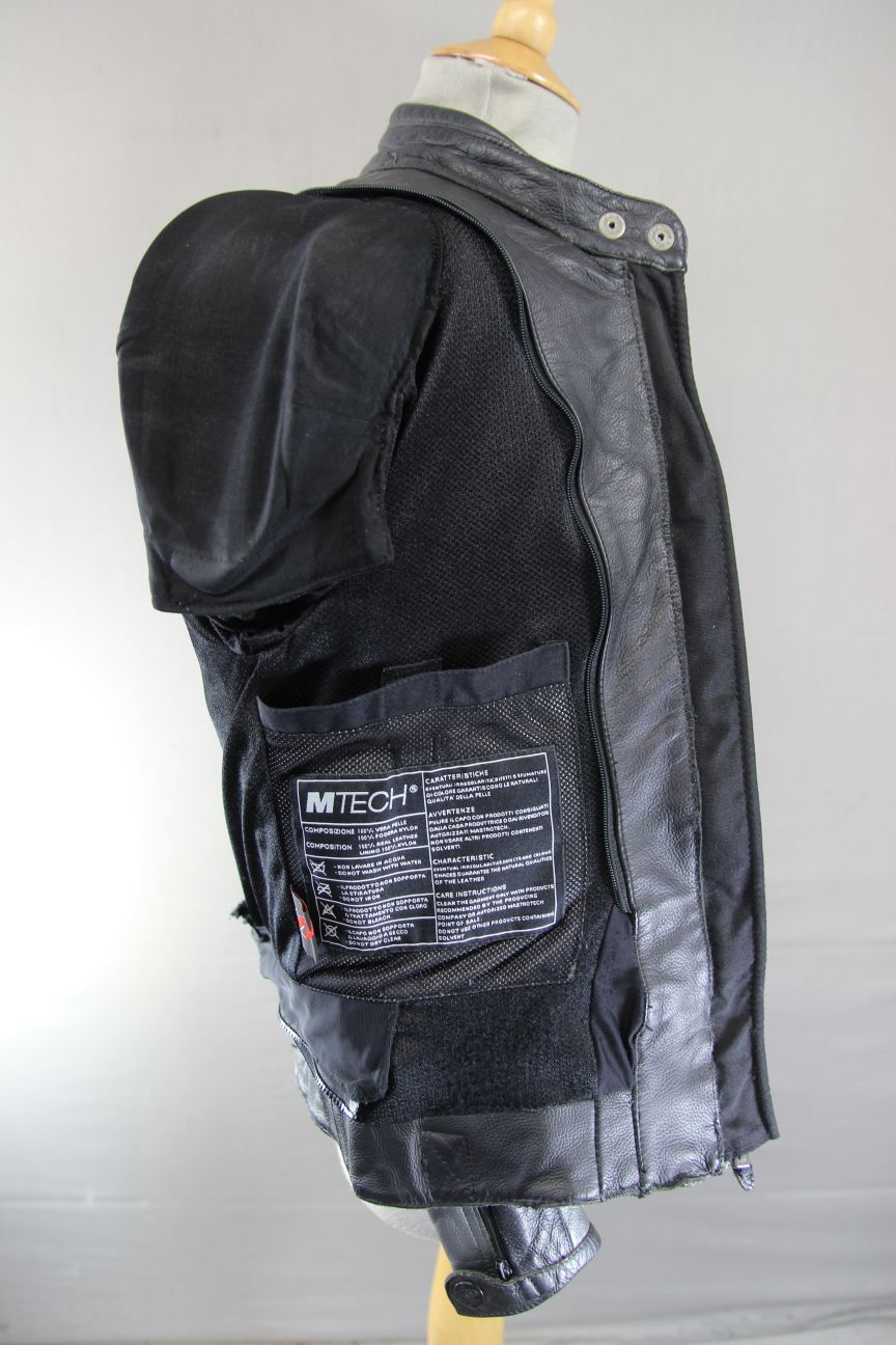 MTECH BLACK & SILVER LEATHER BIKER JACKET WITH BACK & SHOULDER CE ARMOUR 36 IN