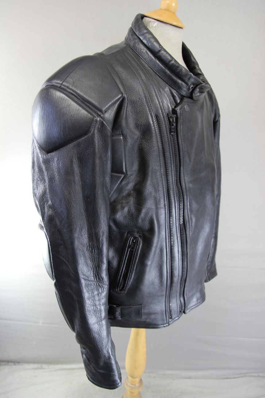 CLASSIC AKASO BLACK LEATHER BIKER JACKET 44-46 INCH/LARGE