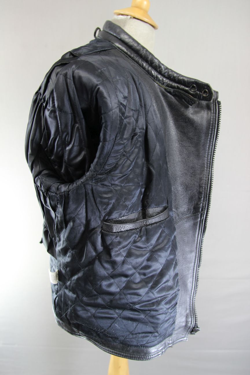 CLASSIC RAYVEN BLACK LEATHER BIKER JACKET 42-44 INCH CHEST