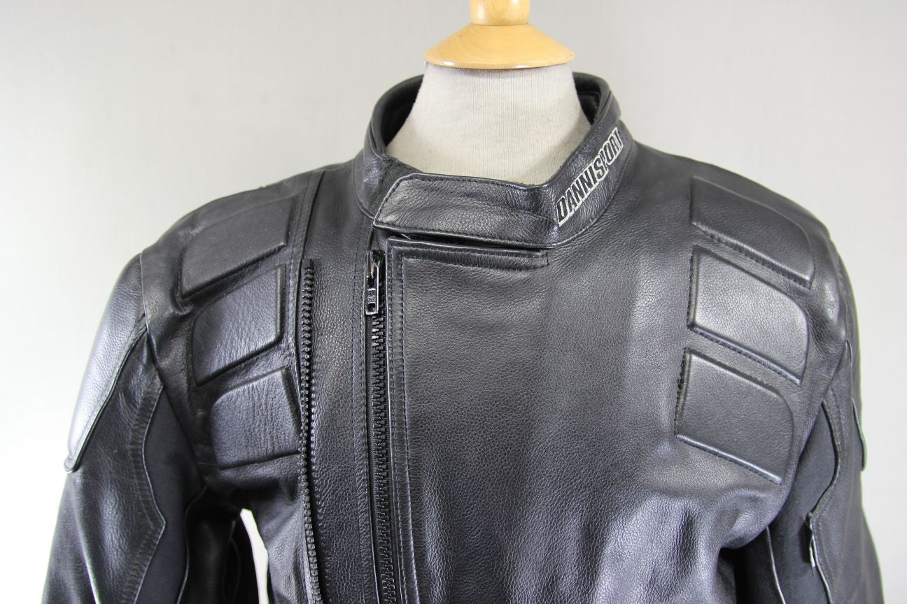 DANNISPORT BLACK LEATHER BIKER JACKET + SHOULDER & ELBOW T-PRO CE ARMOUR 44-46IN