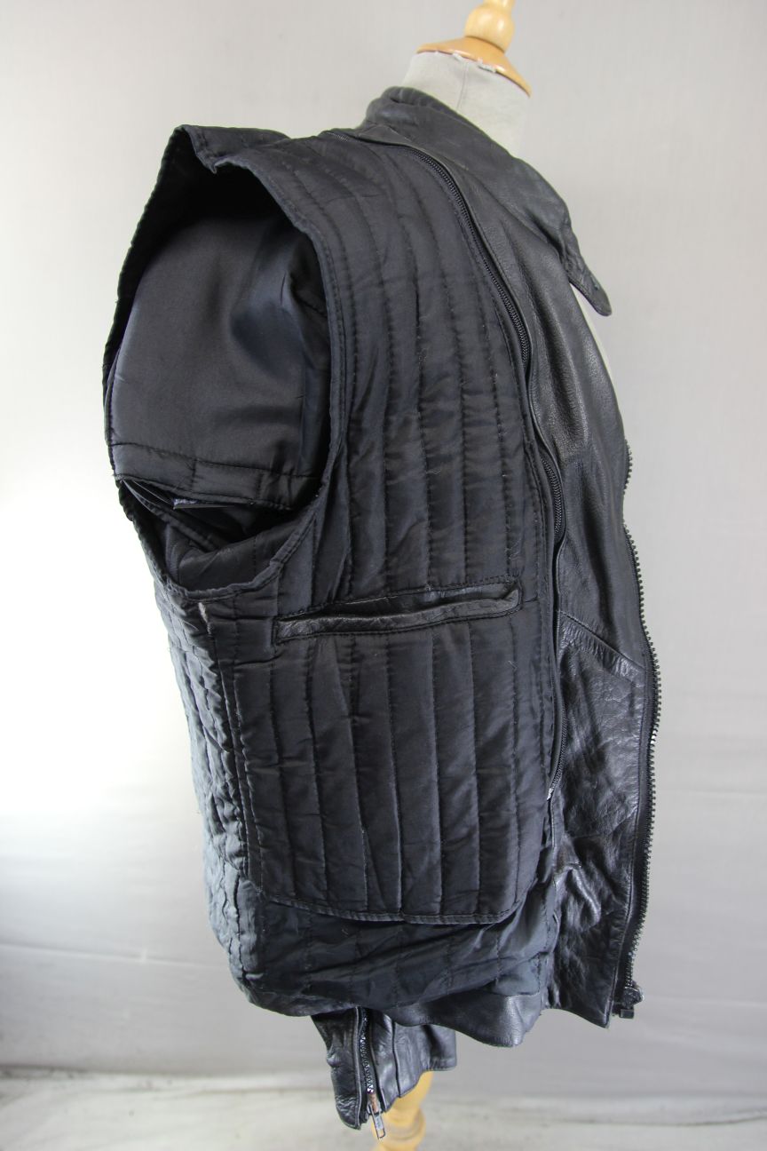 ASHMAN BLACK COWHIDE LEATHER BIKER JACKET + PROTECTORS & THERMAL LINING 38-40 IN