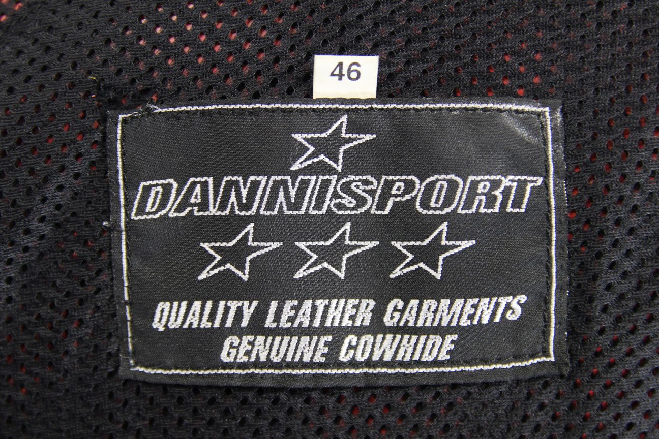DANNISPORT BLACK LEATHER BIKER JACKET + SHOULDER & ELBOW T-PRO CE ARMOUR 44-46IN