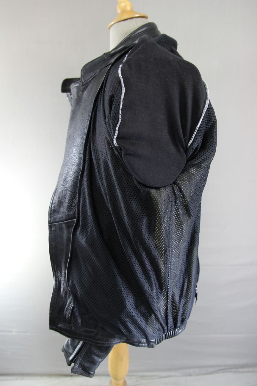 DANNISPORT BLACK LEATHER BIKER JACKET + SHOULDER & ELBOW T-PRO CE ARMOUR 44-46IN
