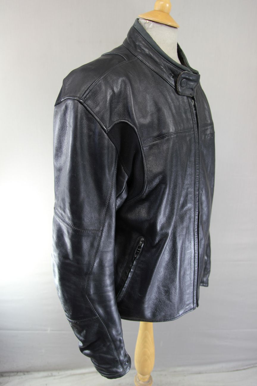 REV'IT! BLACK LEATHER BIKER JACKET WITH REMOVABLE SHOULDER & ELBOW CE ARMOUR 48"