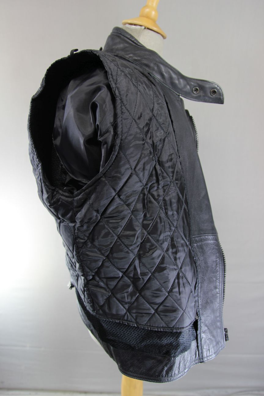 CLASSIC BLACK LEATHER BIKER JACKET WITH DETACHABLE THERMAL LINING 40-42 INCH