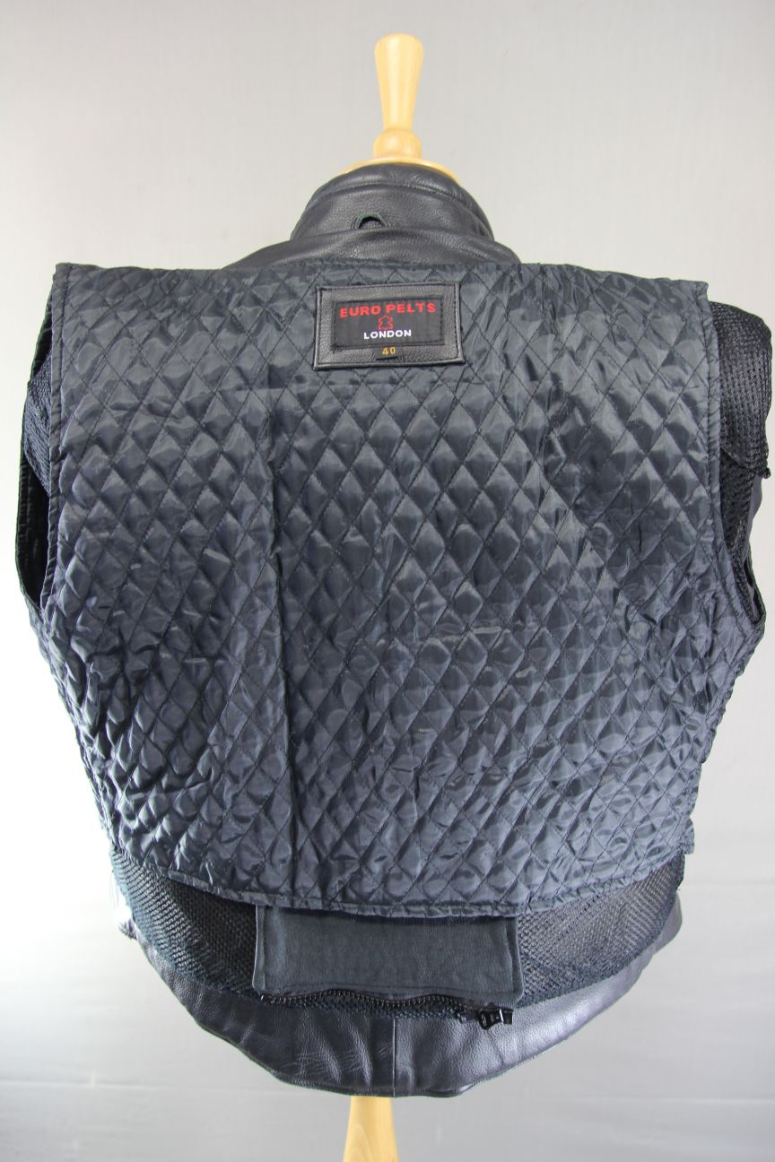 CLASSIC EURO PELTS BLACK LEATHER BIKER JACKET WITH THERMAL LINING 38-40 INCH/MED