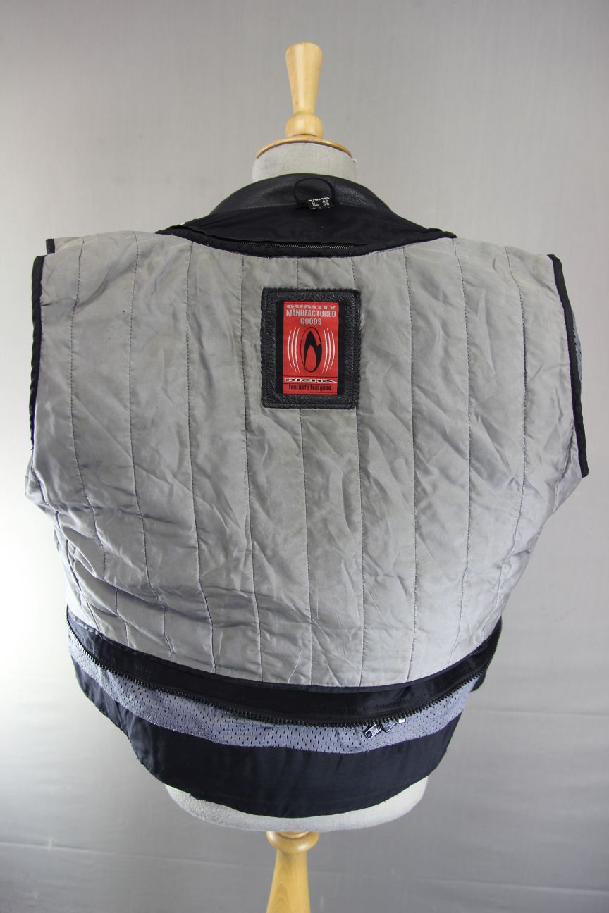 RICHA AVS EVO ALL SEASON LEATHER BIKER JACKET WITH CE ARMOUR/THERMAL LINING 38IN