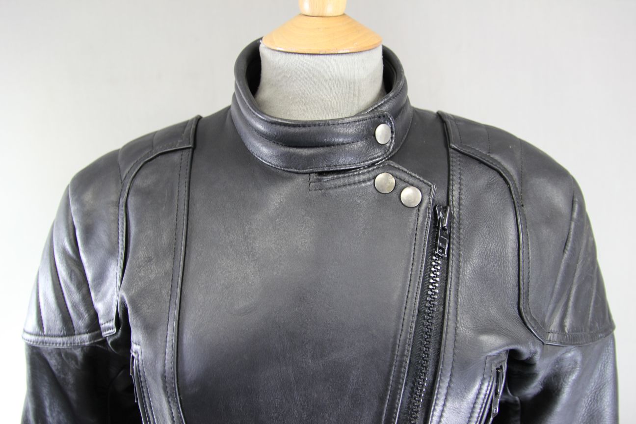 CLASSIC SPORTEX A5 BLACK LEATHER BIKER JACKET: SIZE 14